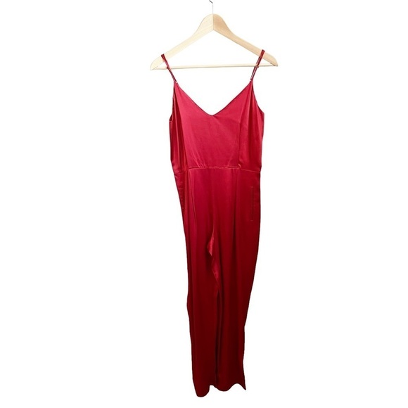 DIANE von Furstenberg Satin Sleeveless Jumpsuit in Red Size 6 - Picture 2 of 8